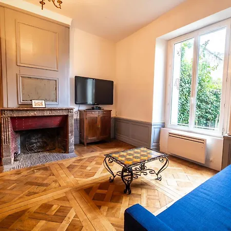 Apartment Hypercenter Flat, Secure Private Parking